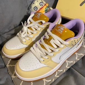 VANDY “Hamburger” Dunks (BRAND NEW W BOX)